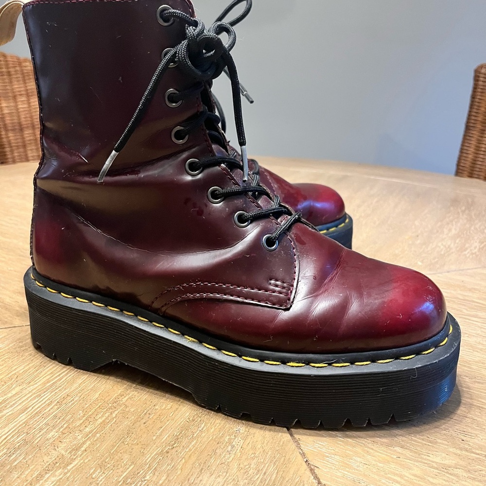 Dr. Martens Cherry Red Lace-Up Boots platform women’s size 9
